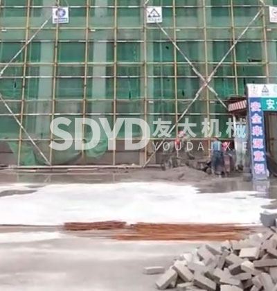 微型二次結構澆筑泵可滿足高層建筑和遠距離施工的輸送要求