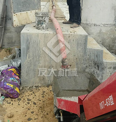 買微型二次結構澆筑泵找友大